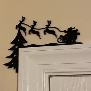 Christmas reindeer Santa sleigh door topper